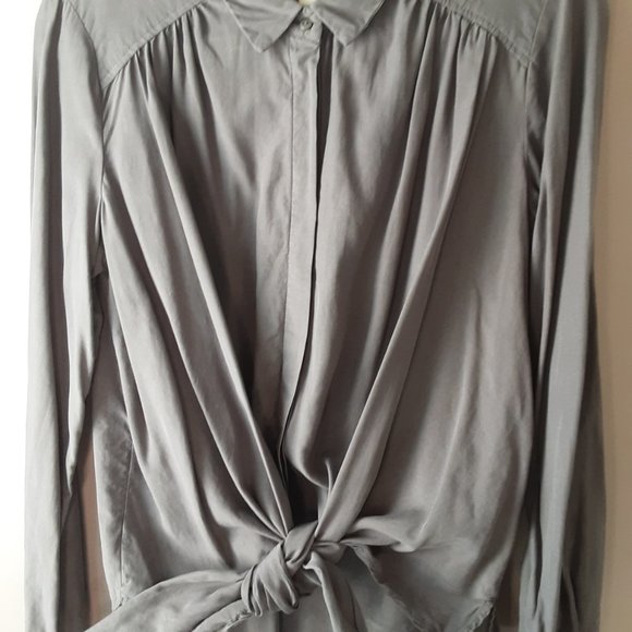 Maeve Grey Tie-Front Long-Sleeve Blouse Collar Size Medium - Picture 3 of 13
